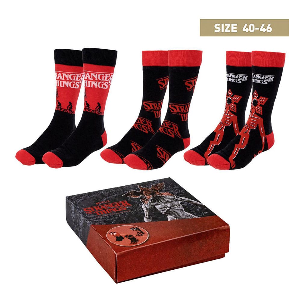 Stranger Things sokker i fed boks 3 stk. / Stranger Things Socks 3-Pack 40-46