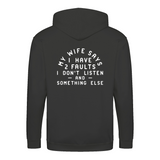 My Wife Says zip hoodie – Sjovt statement – produktbillede 5