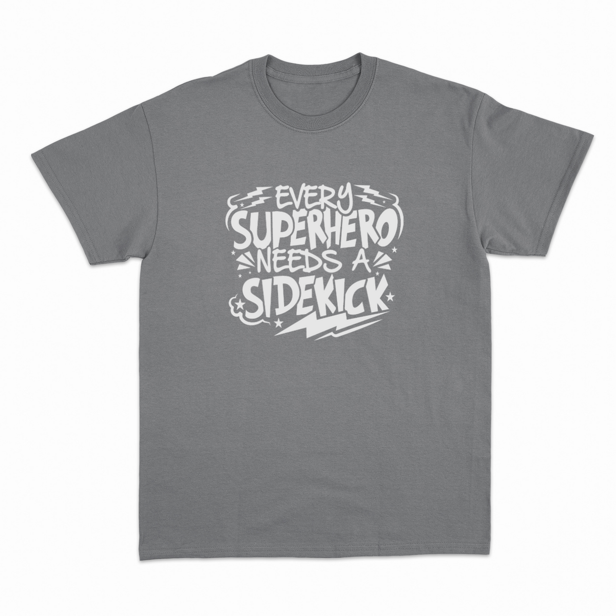 Superhero Needs a Sidekick T-shirt – Sjov statement T-shirt – produktbillede 16