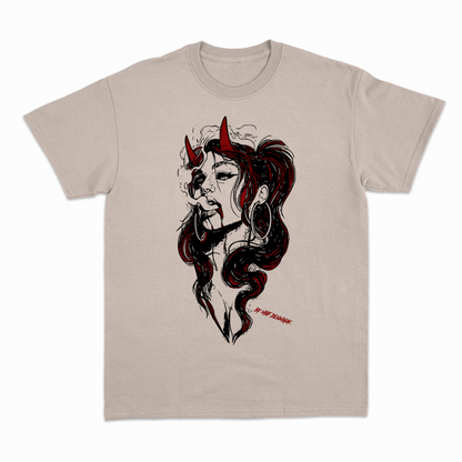 Hellish woman 2 - Heavier fabric T-Shirt